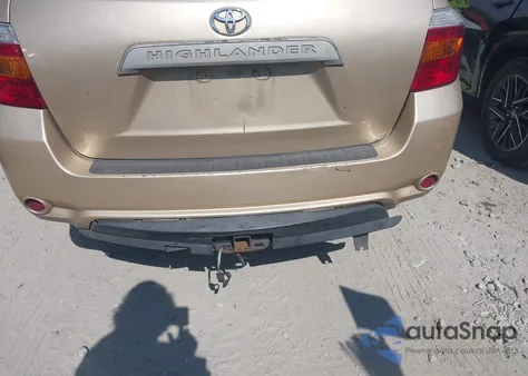 2010 Toyota Highlander Base V6 из США, поврежденный, VIN 5TDZK3EH3AS003085